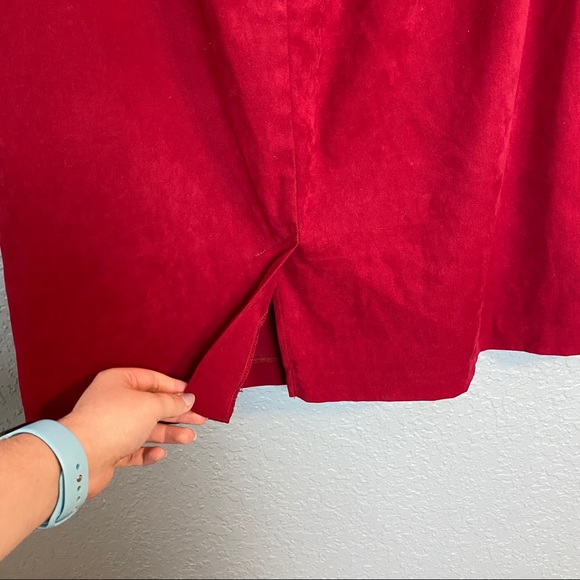 VINTAGE RED SWADE KNEE LENGTH SKIRT {26} - Picture 4 of 6